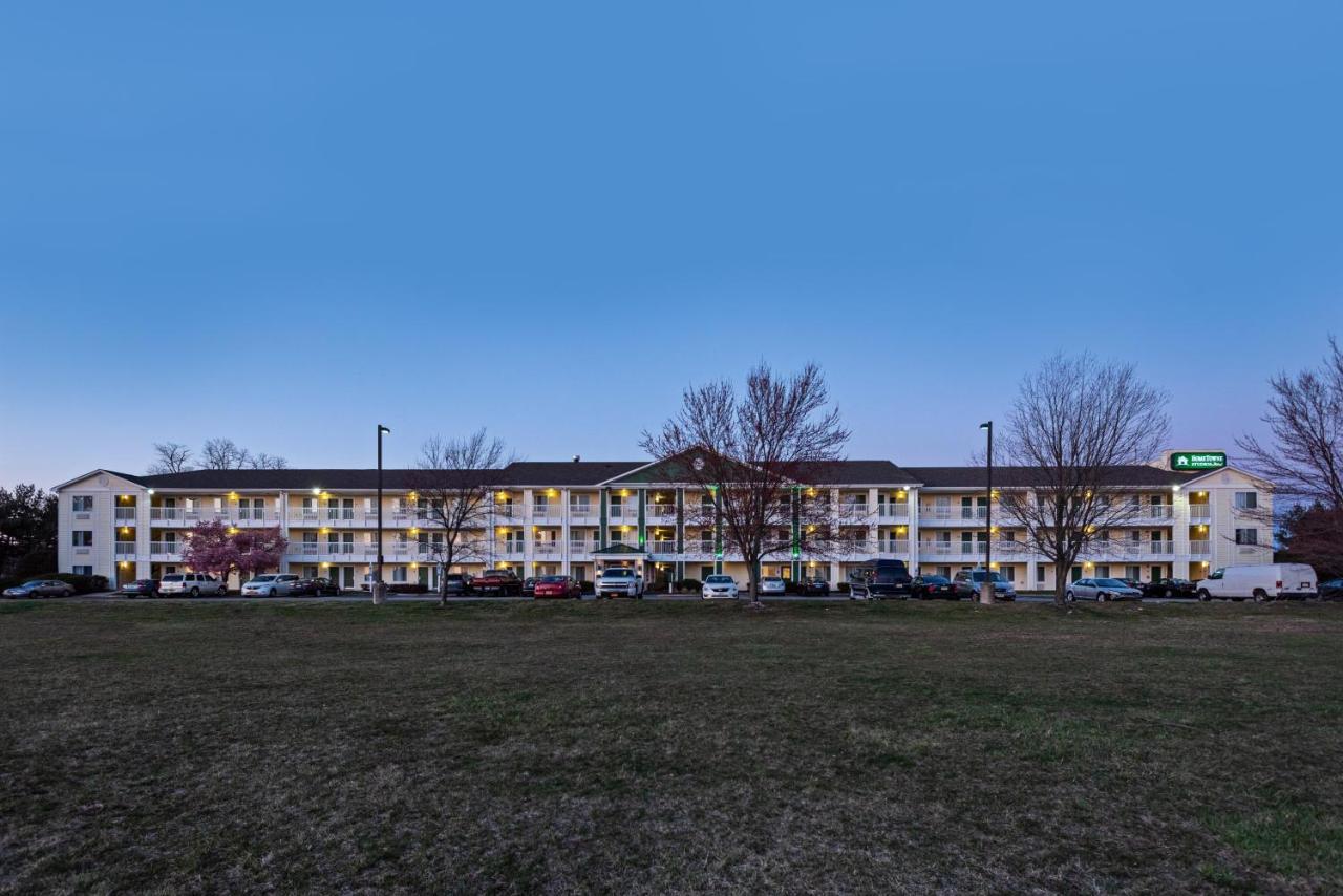Hometowne Studios By Red Roof Philadelphia - Maple Shade, Nj Exteriör bild